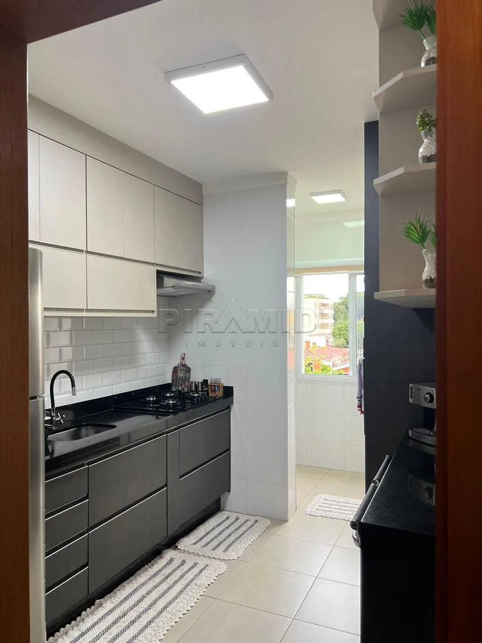 Alugar Apartamento / Padr&atilde;o em Ribeir&atilde;o Preto R$ 3.100,00 - Foto 12