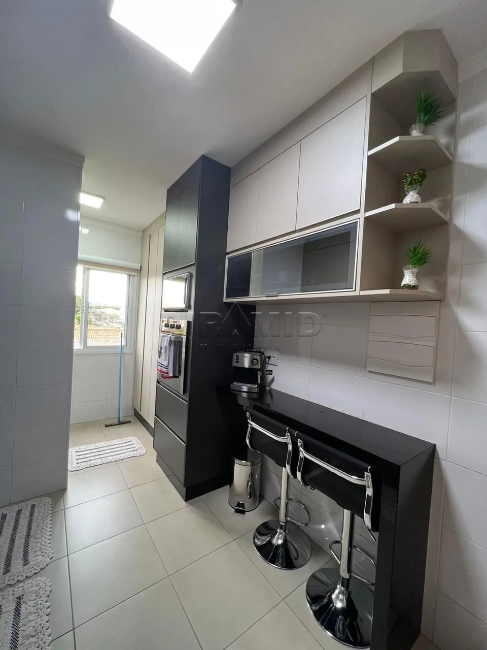 Alugar Apartamento / Padr&atilde;o em Ribeir&atilde;o Preto R$ 3.100,00 - Foto 10