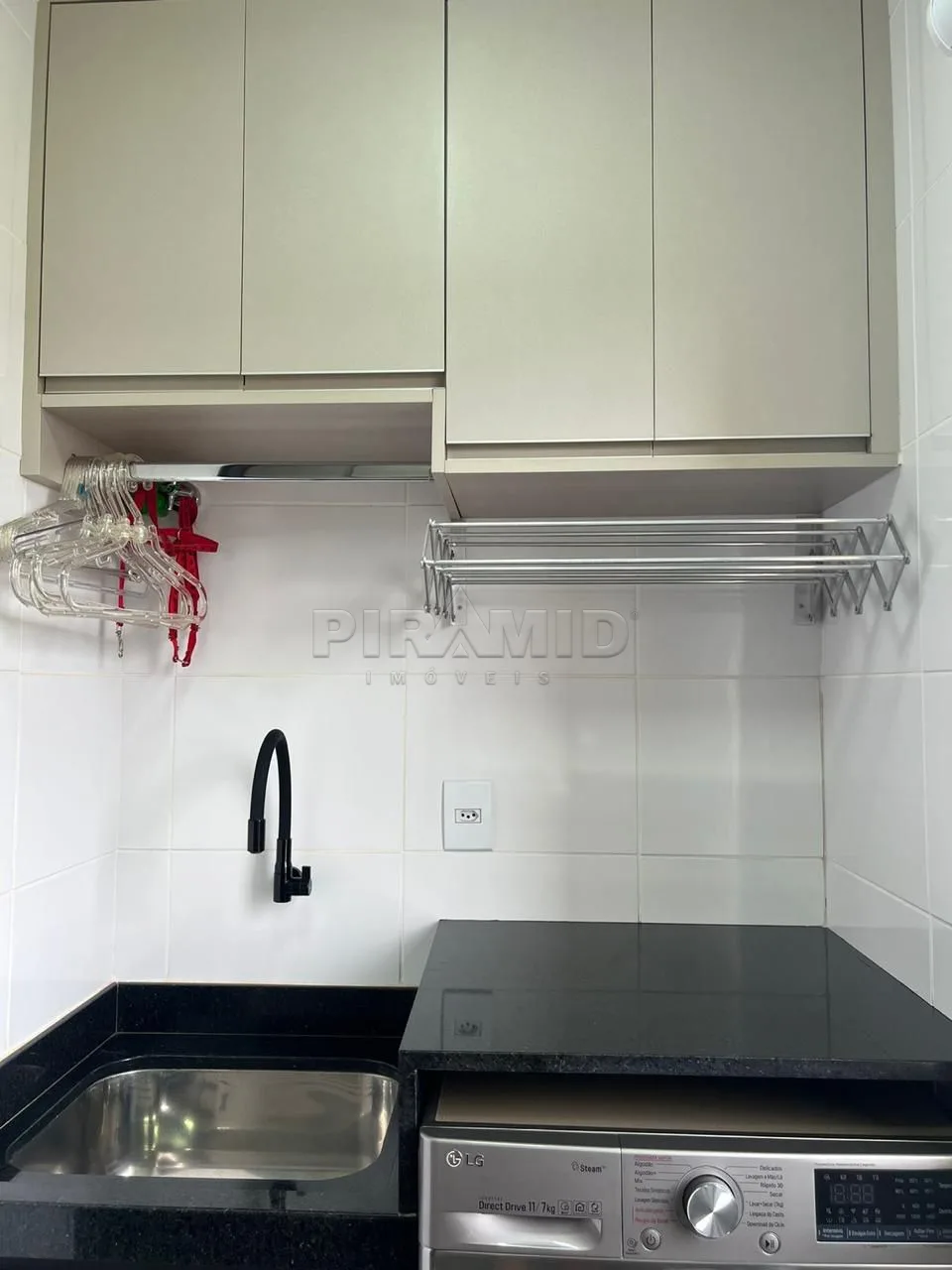 Alugar Apartamento / Padr&atilde;o em Ribeir&atilde;o Preto R$ 3.100,00 - Foto 17