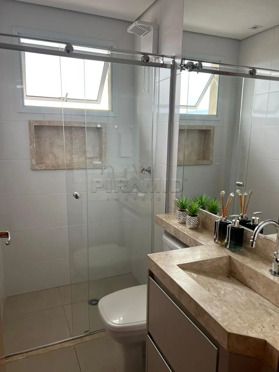 Alugar Apartamento / Padr&atilde;o em Ribeir&atilde;o Preto R$ 3.100,00 - Foto 19