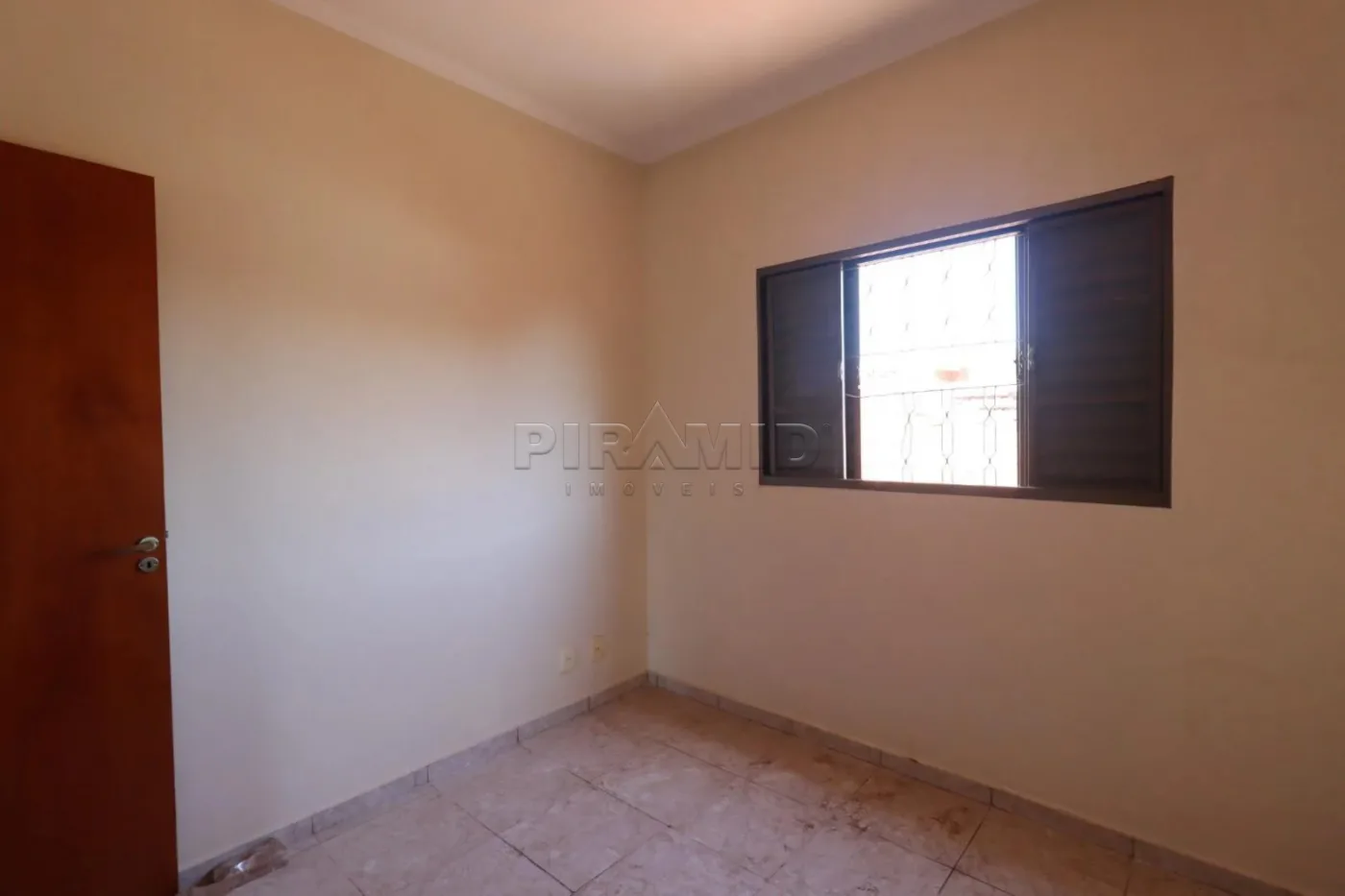 Alugar Casa / Padr&atilde;o em Ribeir&atilde;o Preto R$ 3.200,00 - Foto 6