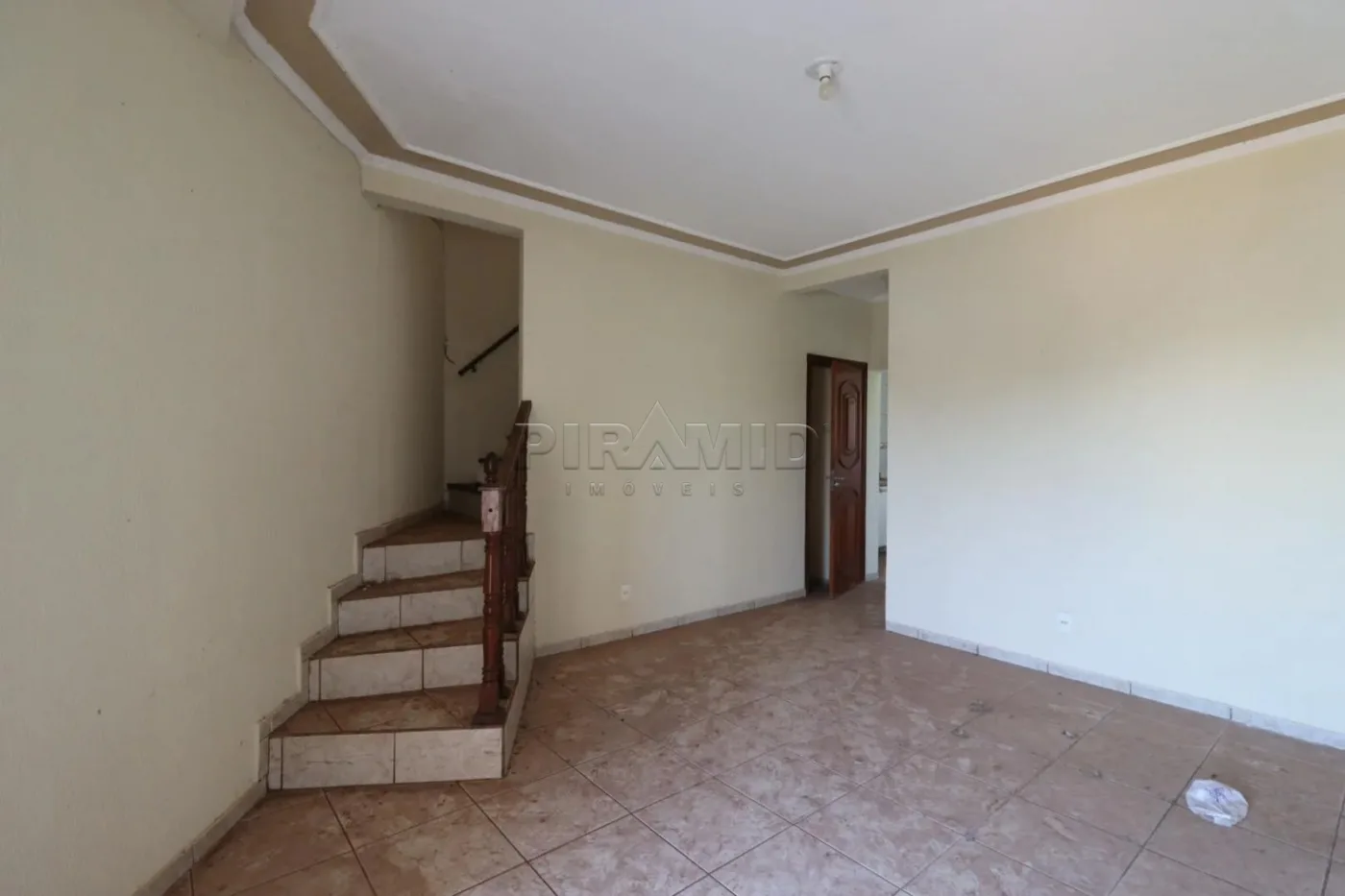 Alugar Casa / Padr&atilde;o em Ribeir&atilde;o Preto R$ 3.200,00 - Foto 1