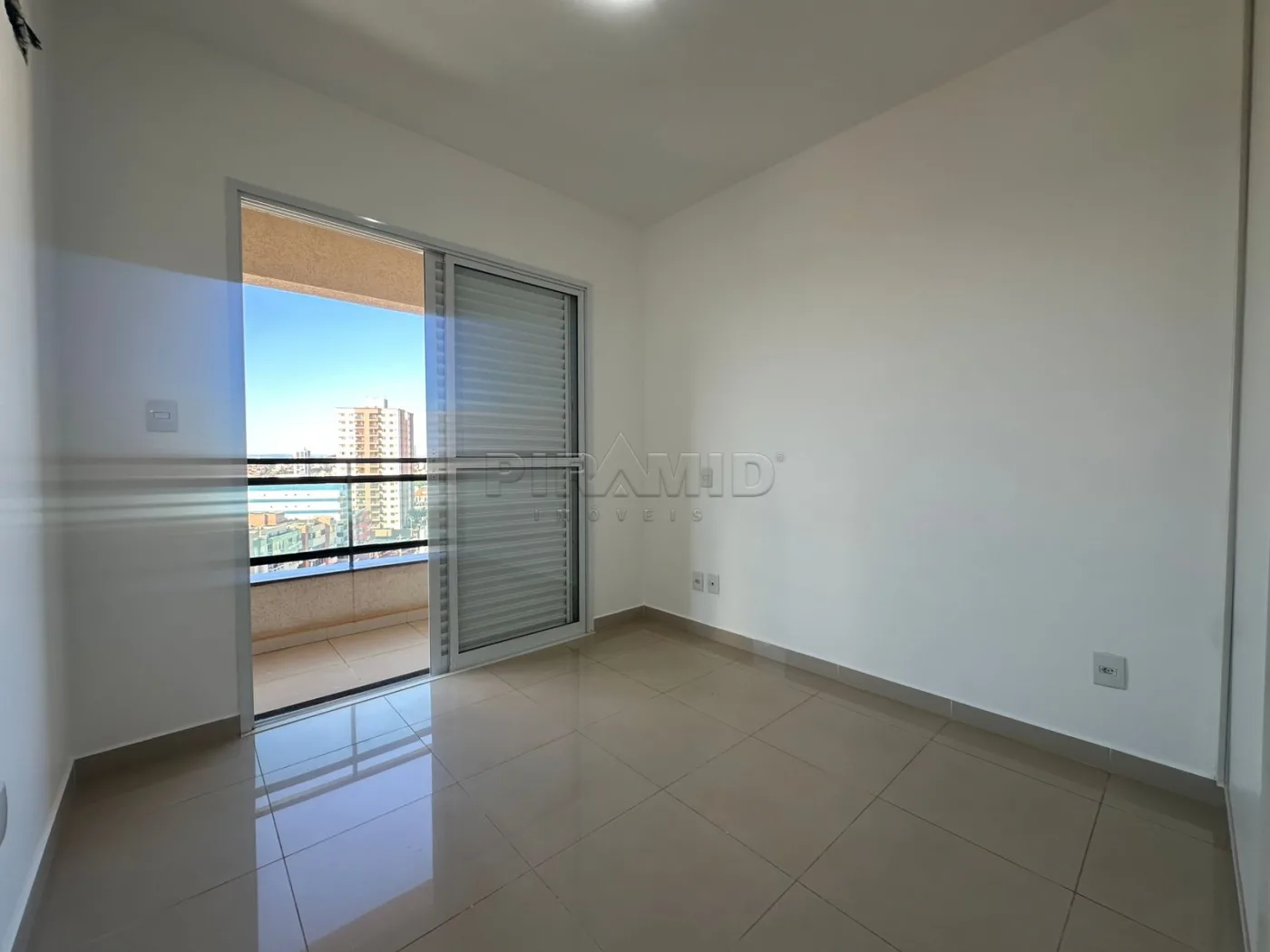 Alugar Apartamento / Padr&atilde;o em Ribeir&atilde;o Preto R$ 1.920,00 - Foto 5