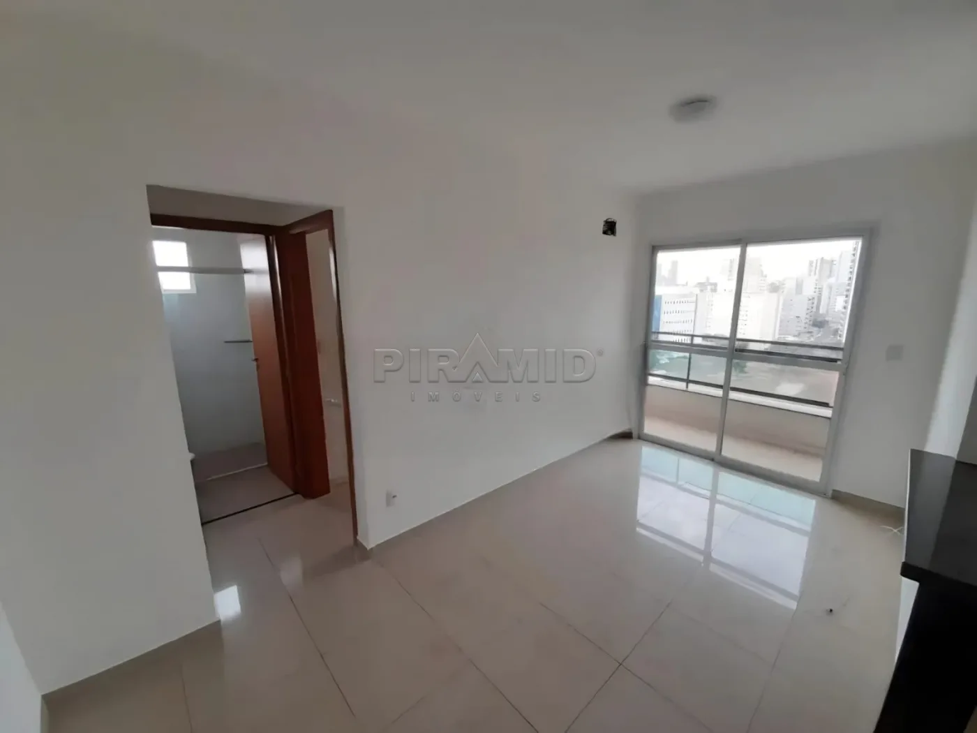 Alugar Apartamento / Padr&atilde;o em Ribeir&atilde;o Preto R$ 2.100,00 - Foto 1
