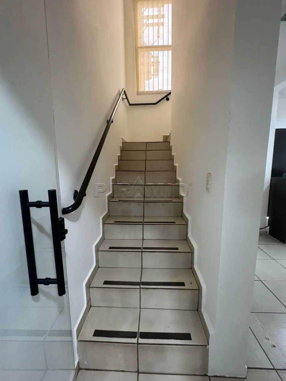 Alugar Comercial / Galp&atilde;o  Barrac&atilde;o em Ribeir&atilde;o Preto R$ 9.000,00 - Foto 5