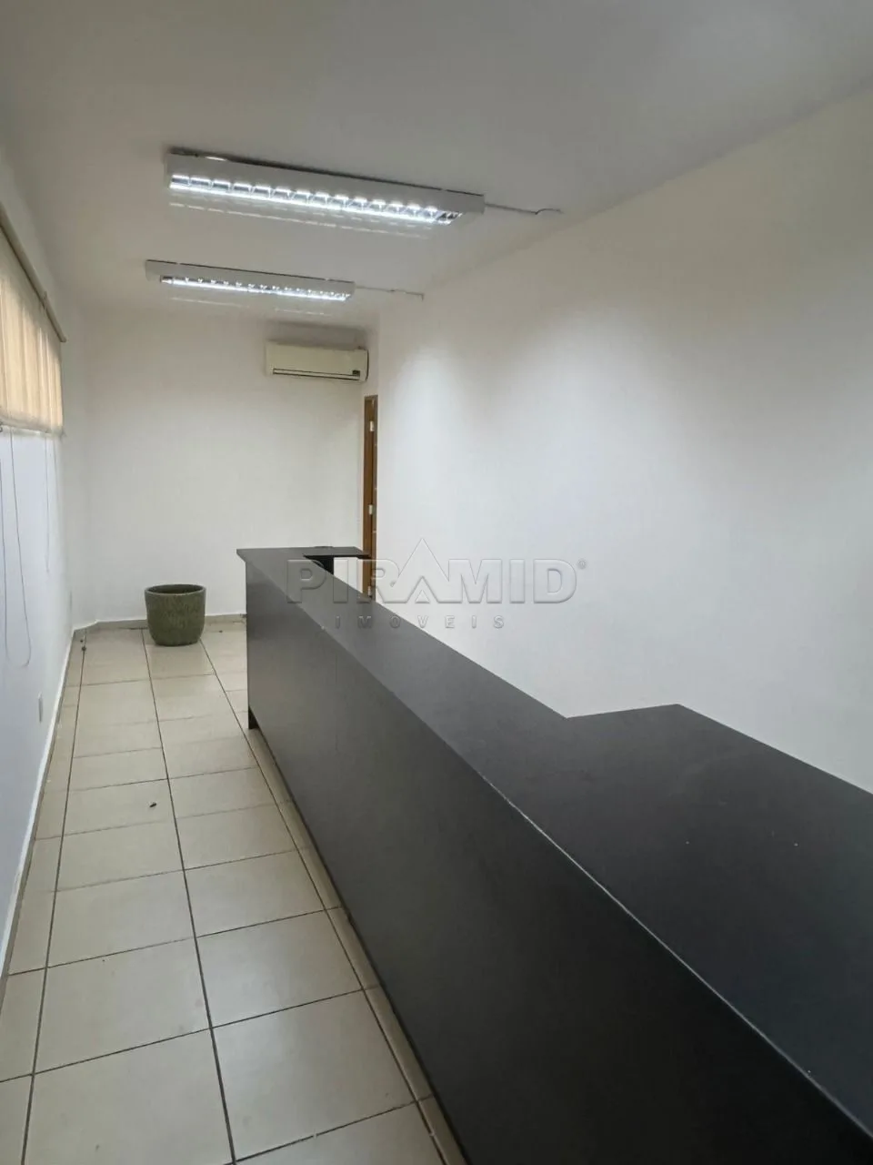 Alugar Comercial / Galp&atilde;o  Barrac&atilde;o em Ribeir&atilde;o Preto R$ 9.000,00 - Foto 13