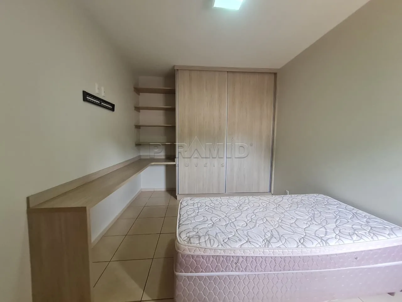 Alugar Apartamento / Padr&atilde;o em Ribeir&atilde;o Preto R$ 1.350,00 - Foto 8