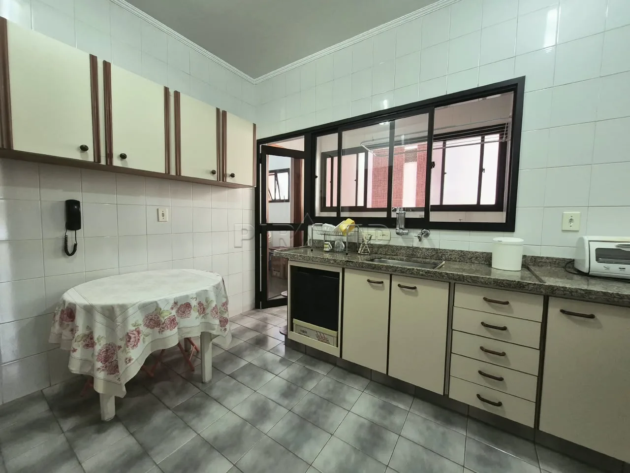 Alugar Apartamento / Padr&atilde;o em Ribeir&atilde;o Preto R$ 1.200,00 - Foto 9