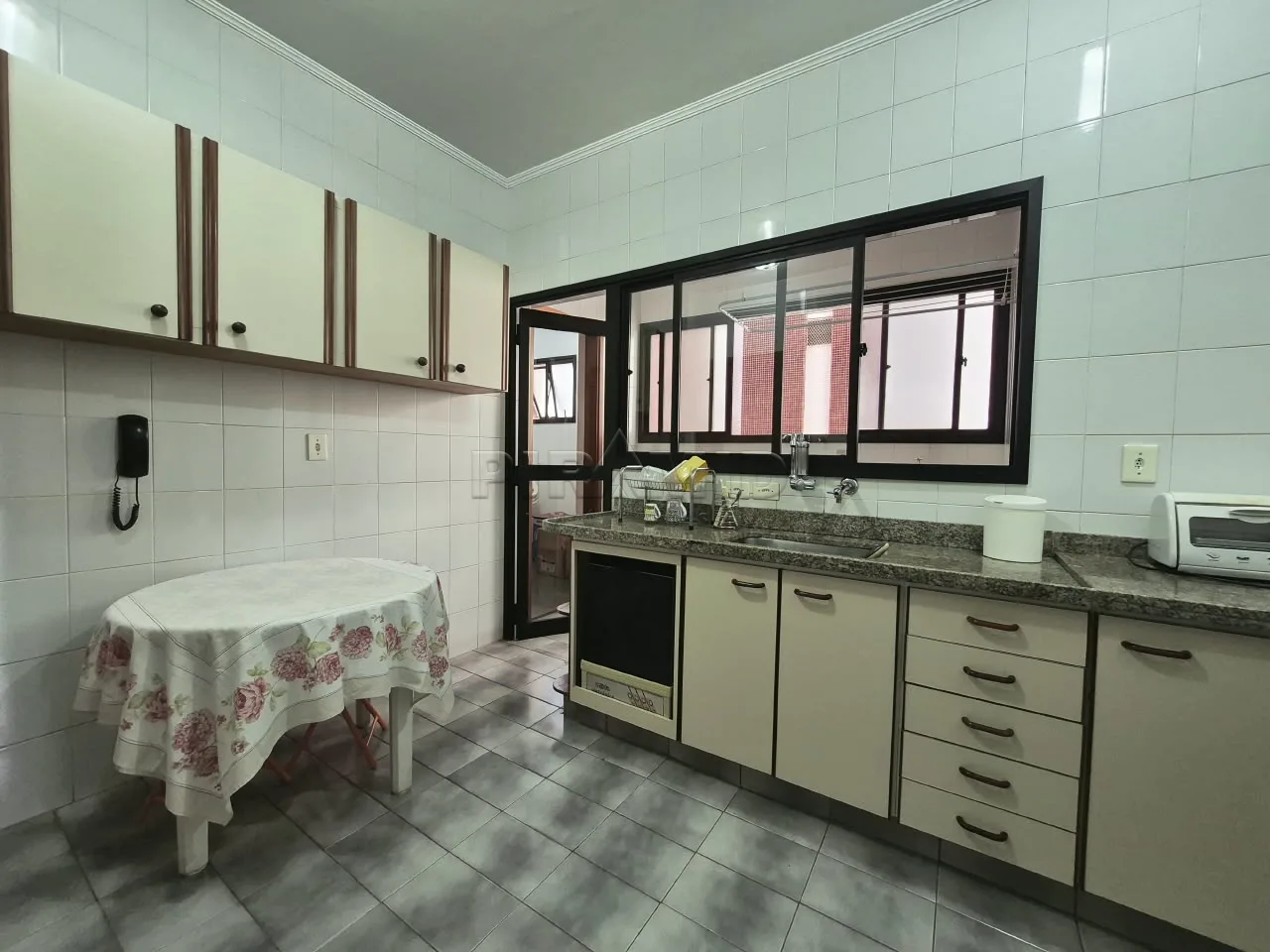 Alugar Apartamento / Padr&atilde;o em Ribeir&atilde;o Preto R$ 1.200,00 - Foto 11