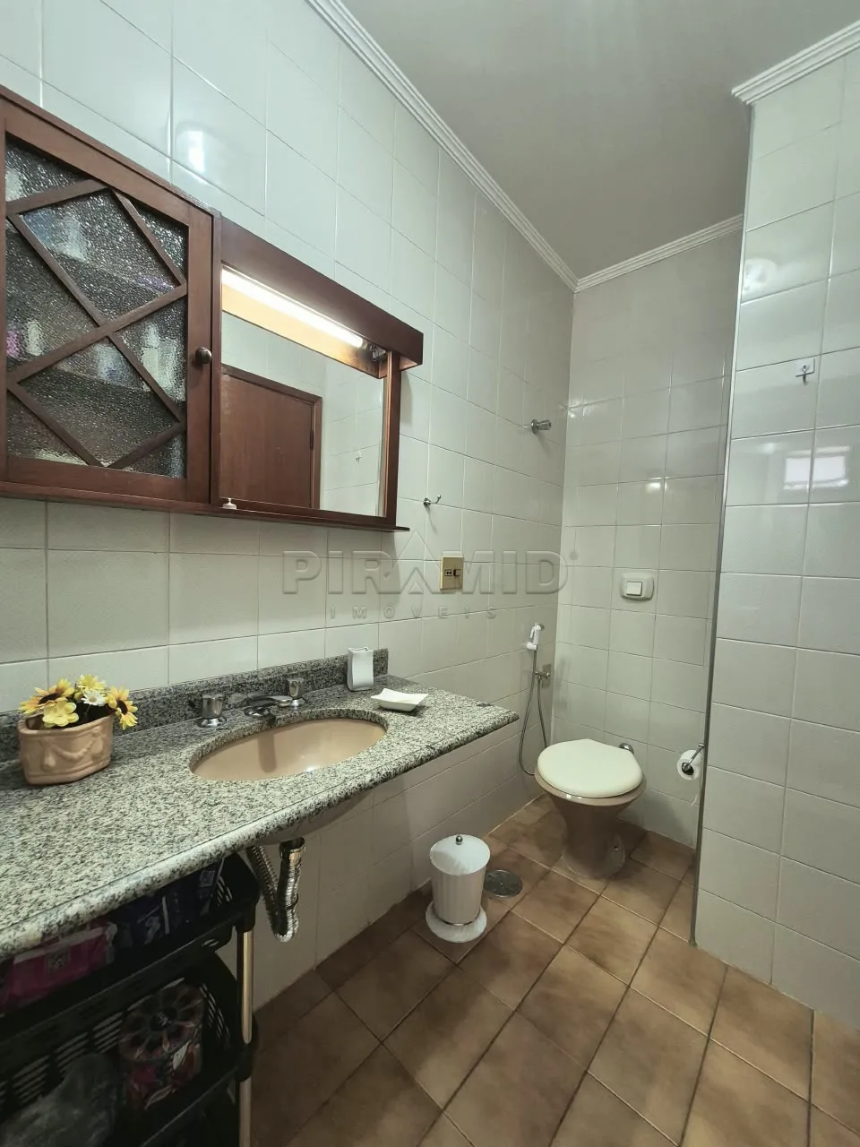 Alugar Apartamento / Padr&atilde;o em Ribeir&atilde;o Preto R$ 1.200,00 - Foto 17