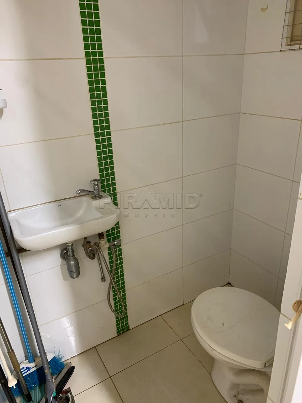 Alugar Apartamento / Padr&atilde;o em Ribeir&atilde;o Preto R$ 1.800,00 - Foto 9
