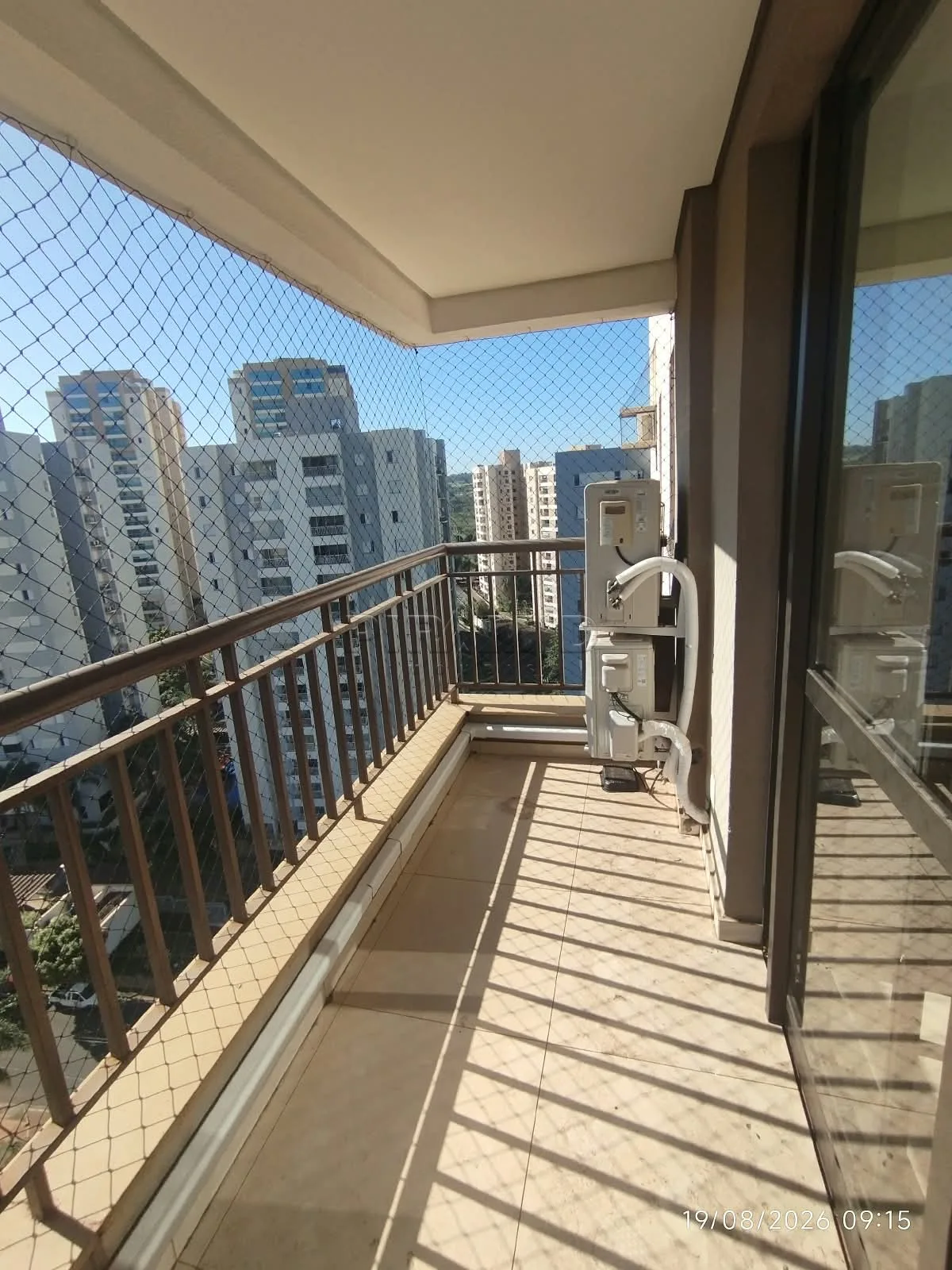 Alugar Apartamento / Padr&atilde;o em Ribeir&atilde;o Preto R$ 3.000,00 - Foto 3
