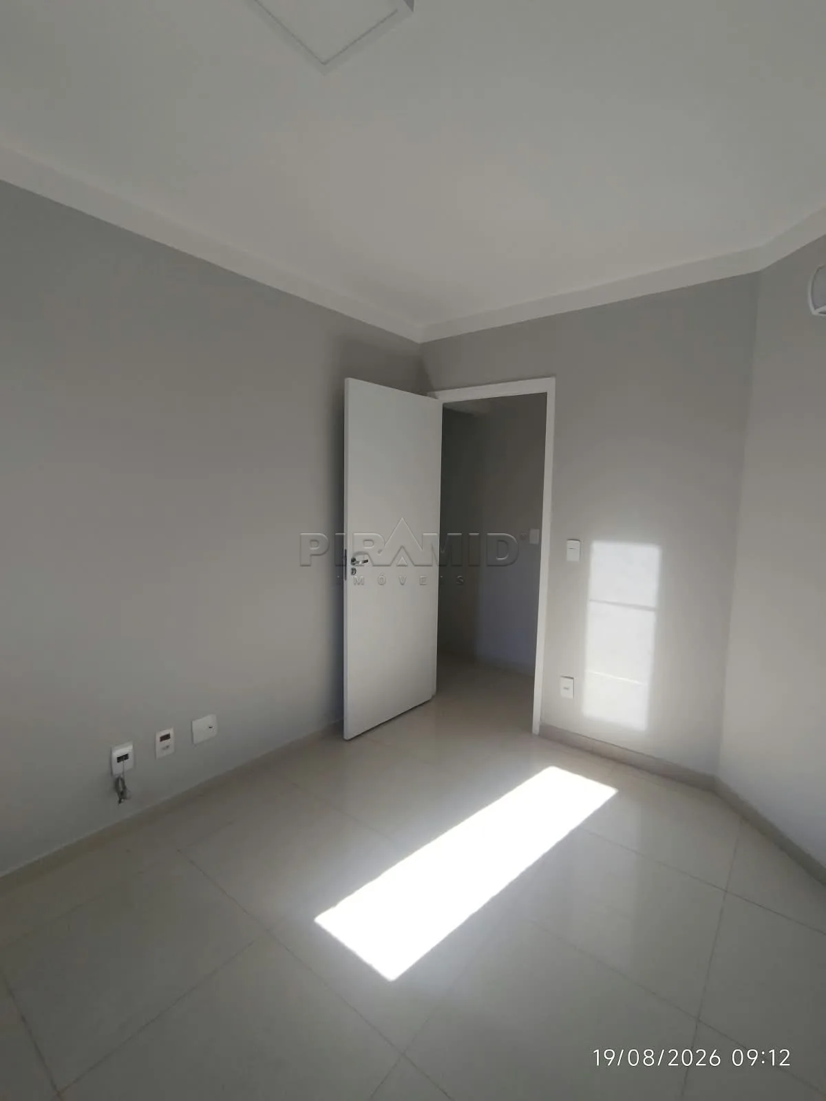 Alugar Apartamento / Padr&atilde;o em Ribeir&atilde;o Preto R$ 3.000,00 - Foto 8
