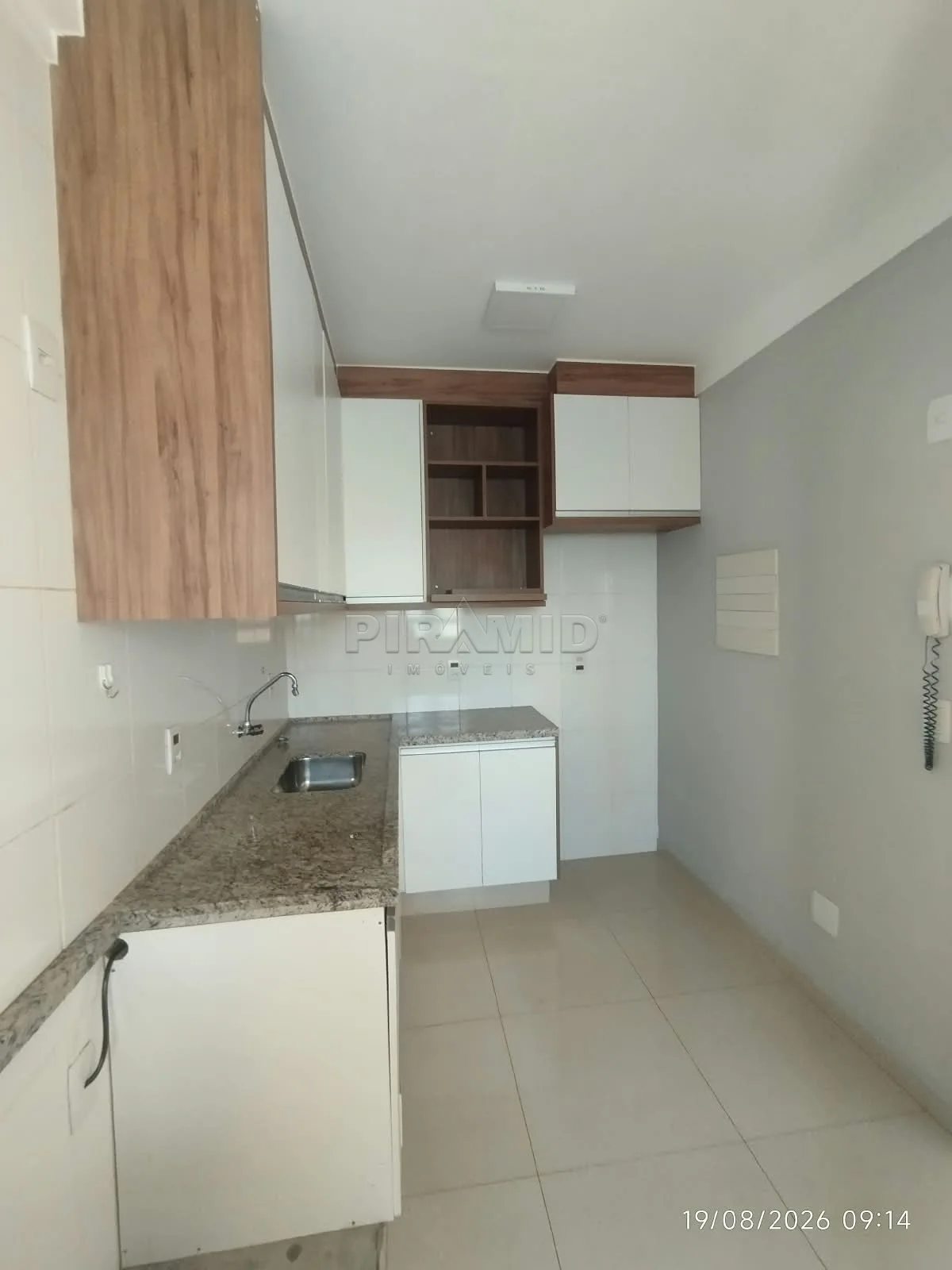 Alugar Apartamento / Padr&atilde;o em Ribeir&atilde;o Preto R$ 3.000,00 - Foto 18