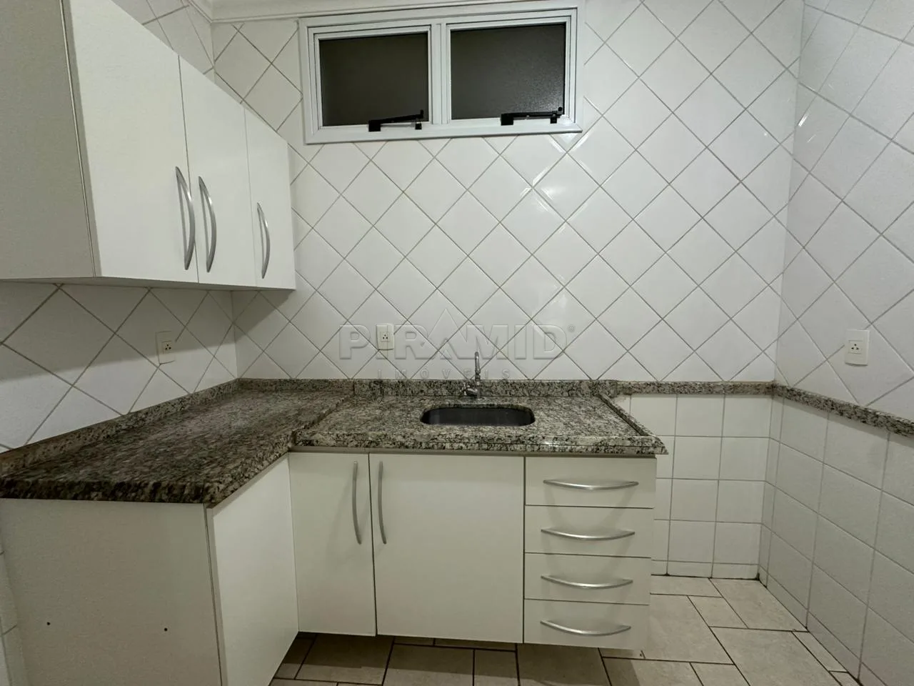 Alugar Apartamento / Kitchnet em Ribeir&atilde;o Preto R$ 1.050,00 - Foto 4