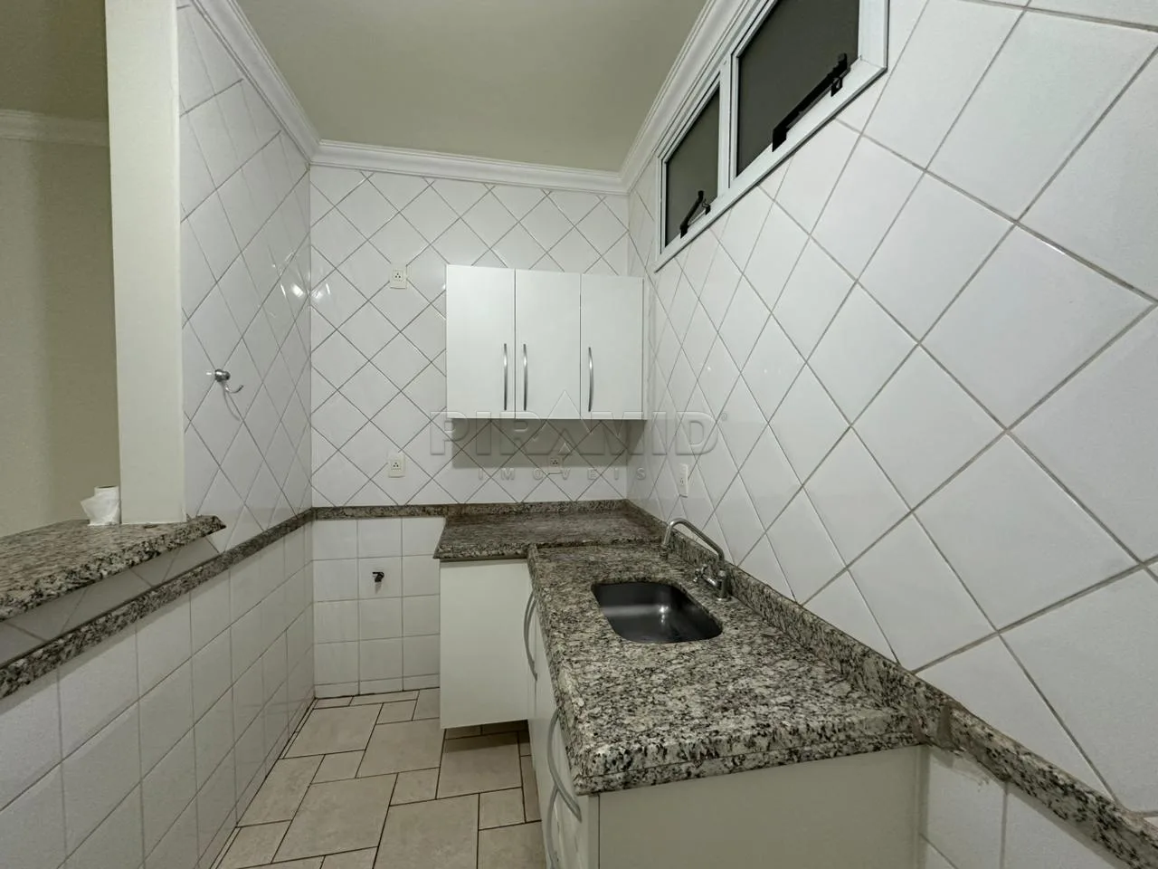 Alugar Apartamento / Kitchnet em Ribeir&atilde;o Preto R$ 1.050,00 - Foto 5