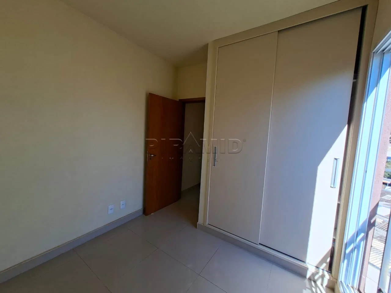 Comprar Apartamento / Padr&atilde;o em Ribeir&atilde;o Preto R$ 400.000,00 - Foto 20