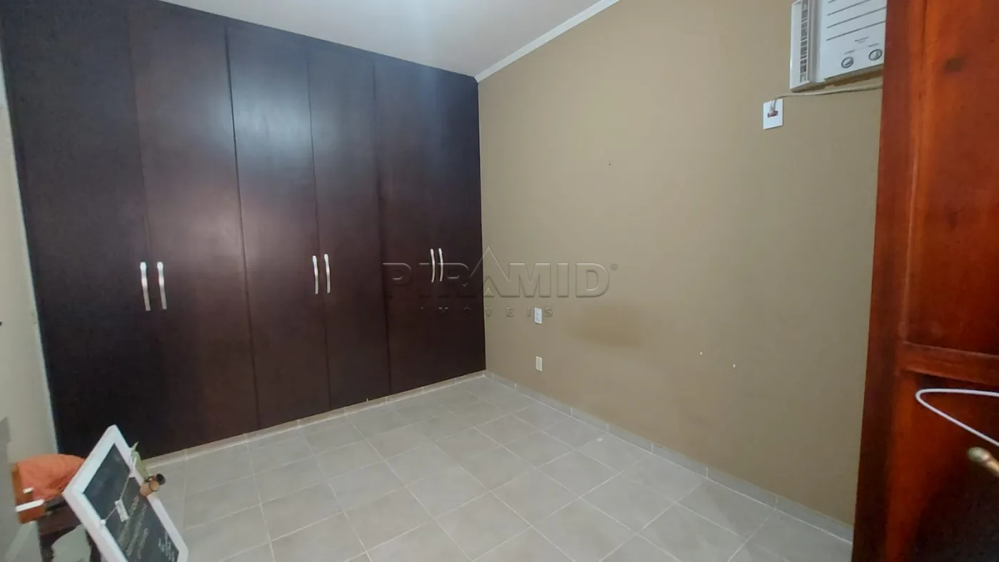 Alugar Apartamento / Padr&atilde;o em Ribeir&atilde;o Preto R$ 1.200,00 - Foto 17
