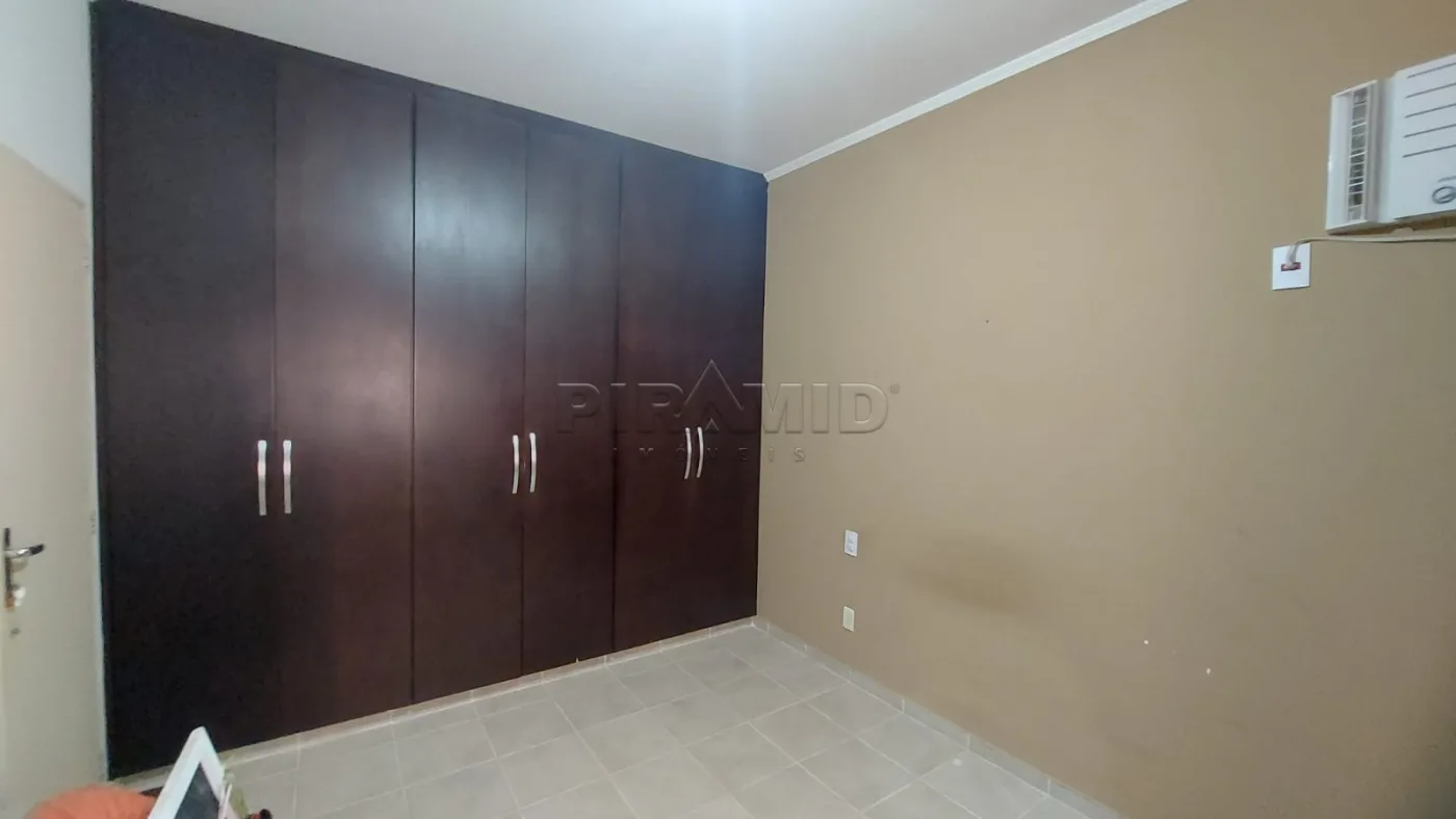 Alugar Apartamento / Padr&atilde;o em Ribeir&atilde;o Preto R$ 1.200,00 - Foto 18