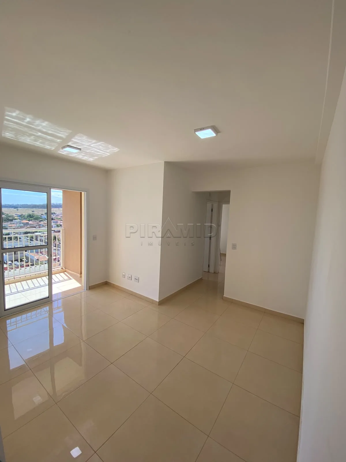 Comprar Apartamento / Padr&atilde;o em Ribeir&atilde;o Preto R$ 280.000,00 - Foto 1