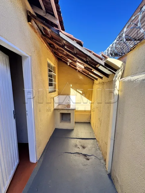 Alugar Casa / Padr&atilde;o em Ribeir&atilde;o Preto R$ 850,00 - Foto 9