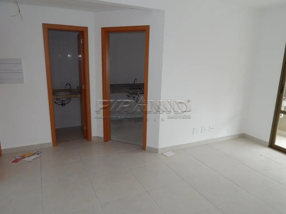 Alugar Apartamento / Padr&atilde;o em Ribeir&atilde;o Preto R$ 1.800,00 - Foto 2