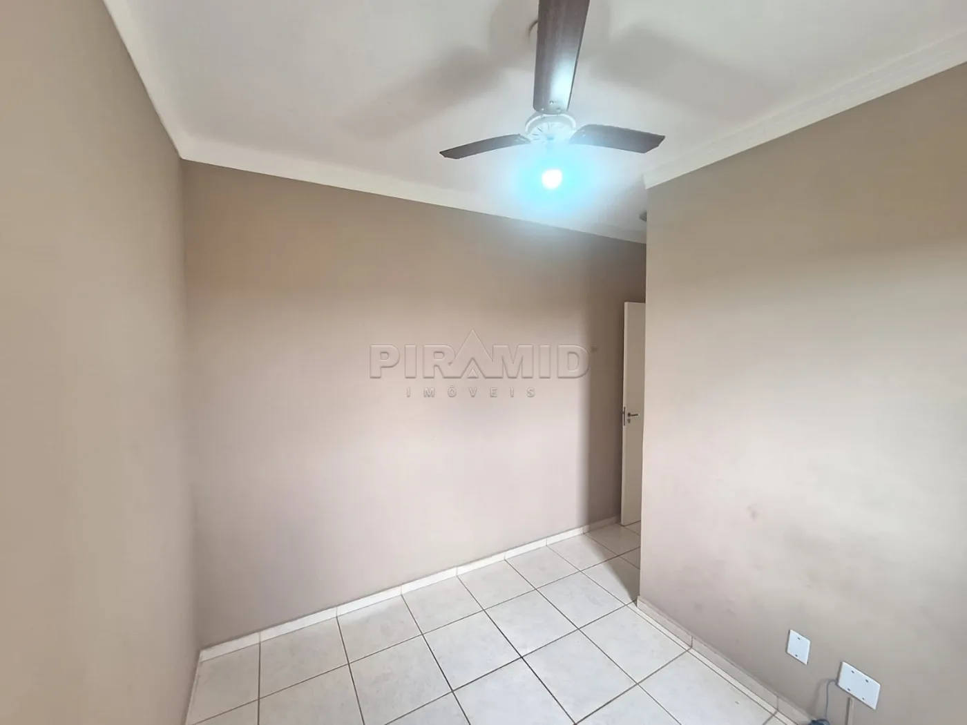 Alugar Apartamento / Padr&atilde;o em Ribeir&atilde;o Preto R$ 1.850,00 - Foto 8