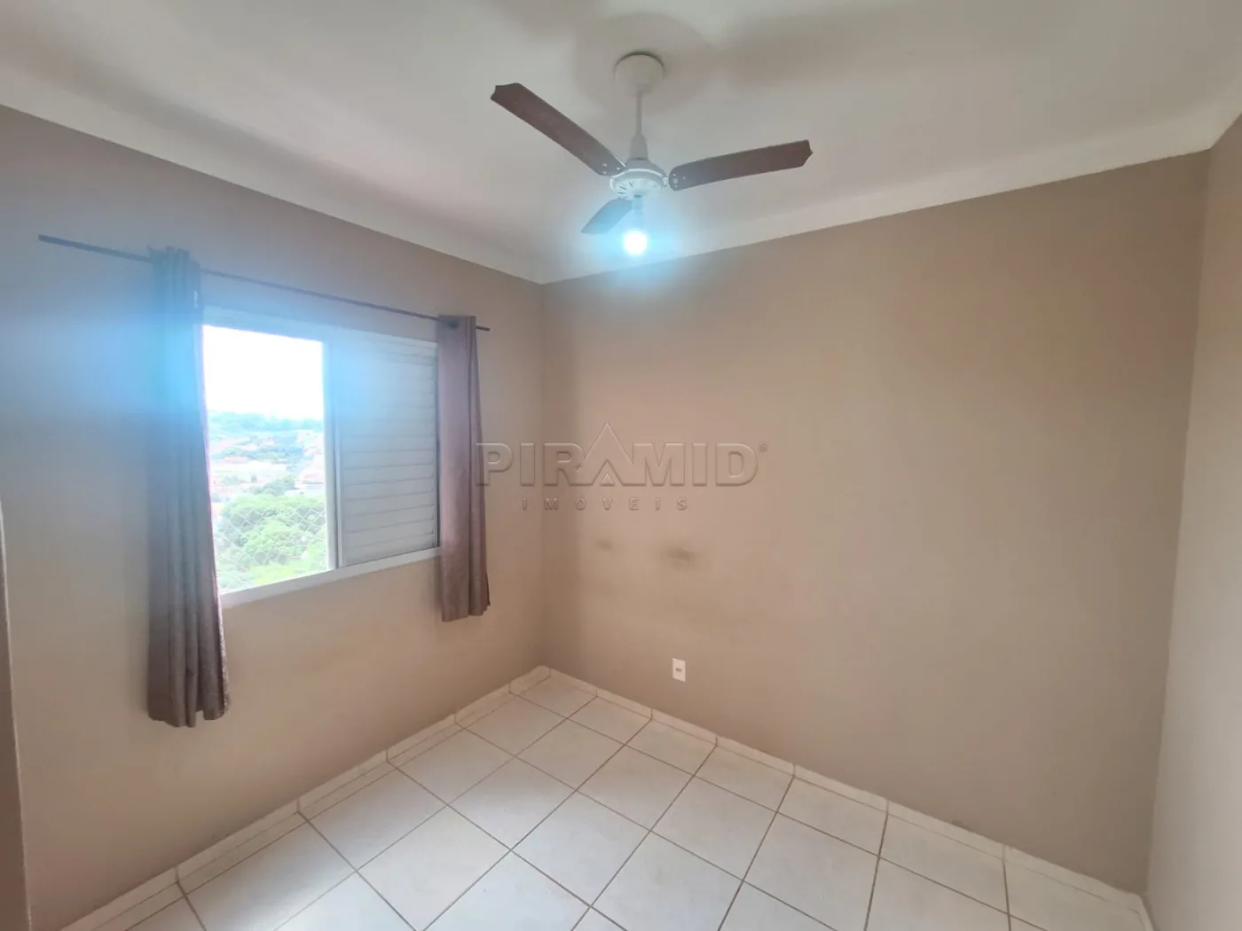 Alugar Apartamento / Padr&atilde;o em Ribeir&atilde;o Preto R$ 1.850,00 - Foto 9