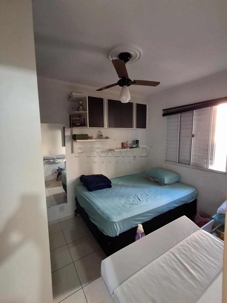 Alugar Apartamento / Padr&atilde;o em Ribeir&atilde;o Preto R$ 600,00 - Foto 7
