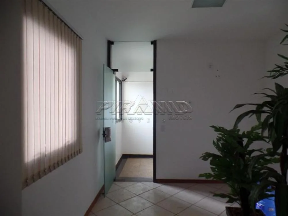 Alugar Comercial / Sala em Ribeir&atilde;o Preto R$ 4.000,00 - Foto 1