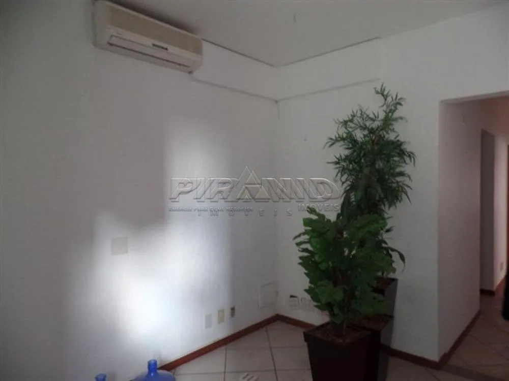 Alugar Comercial / Sala em Ribeir&atilde;o Preto R$ 4.000,00 - Foto 2