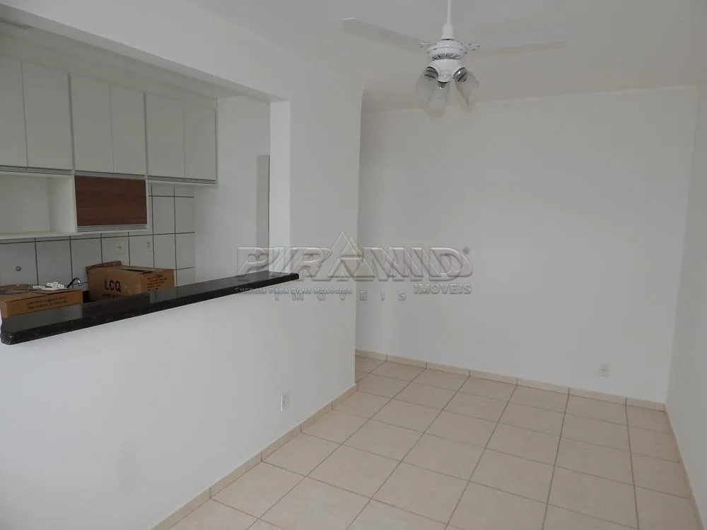 Alugar Apartamento / Padr&atilde;o em Ribeir&atilde;o Preto R$ 1.150,00 - Foto 1