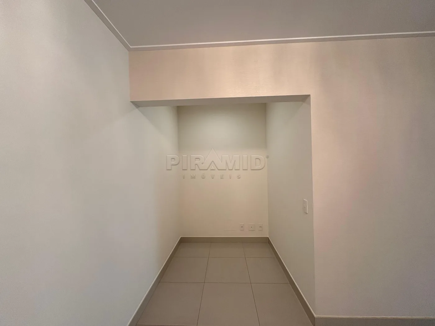 Alugar Apartamento / Padr&atilde;o em Ribeir&atilde;o Preto R$ 6.300,00 - Foto 4