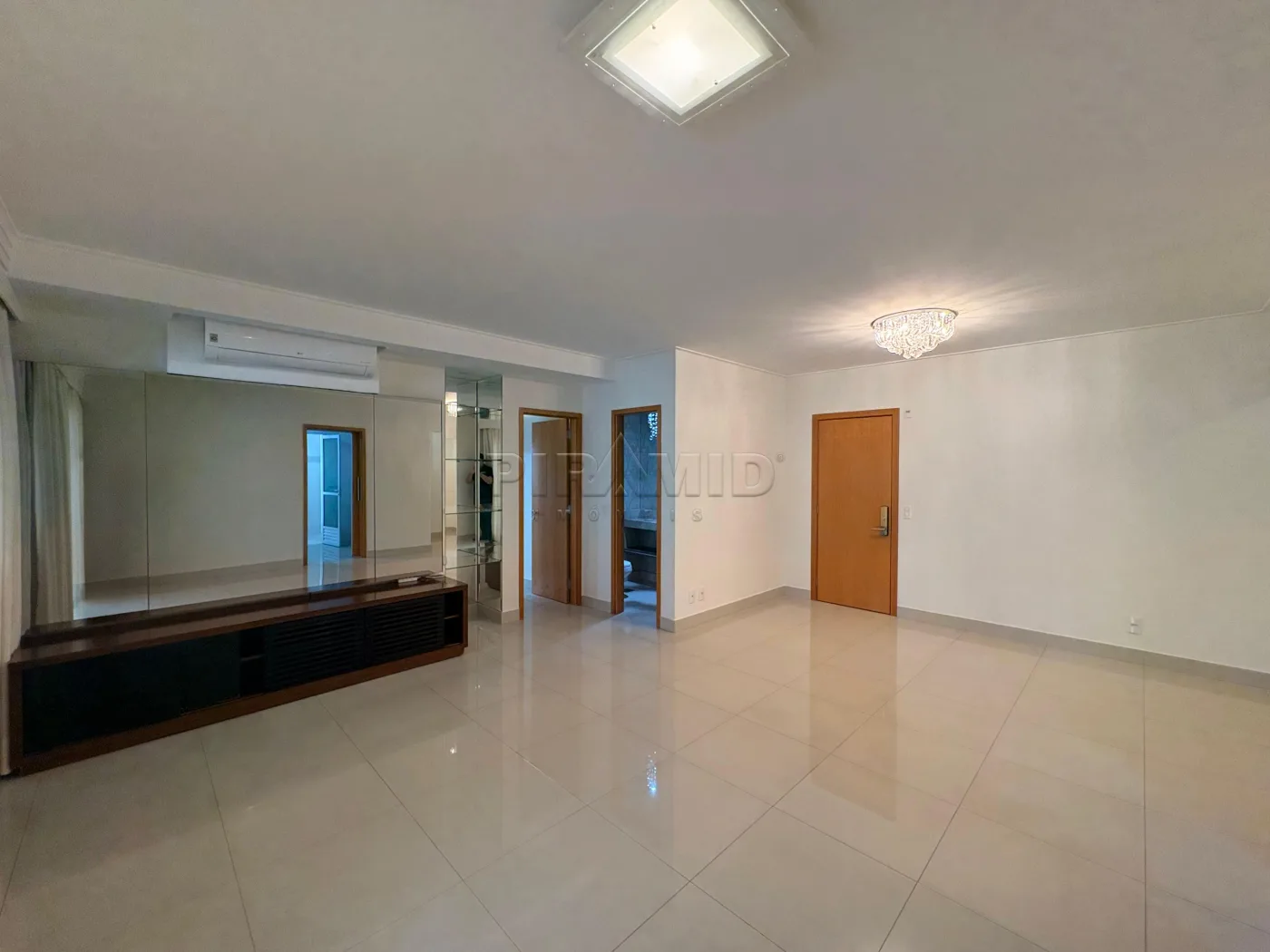 Alugar Apartamento / Padr&atilde;o em Ribeir&atilde;o Preto R$ 6.300,00 - Foto 5