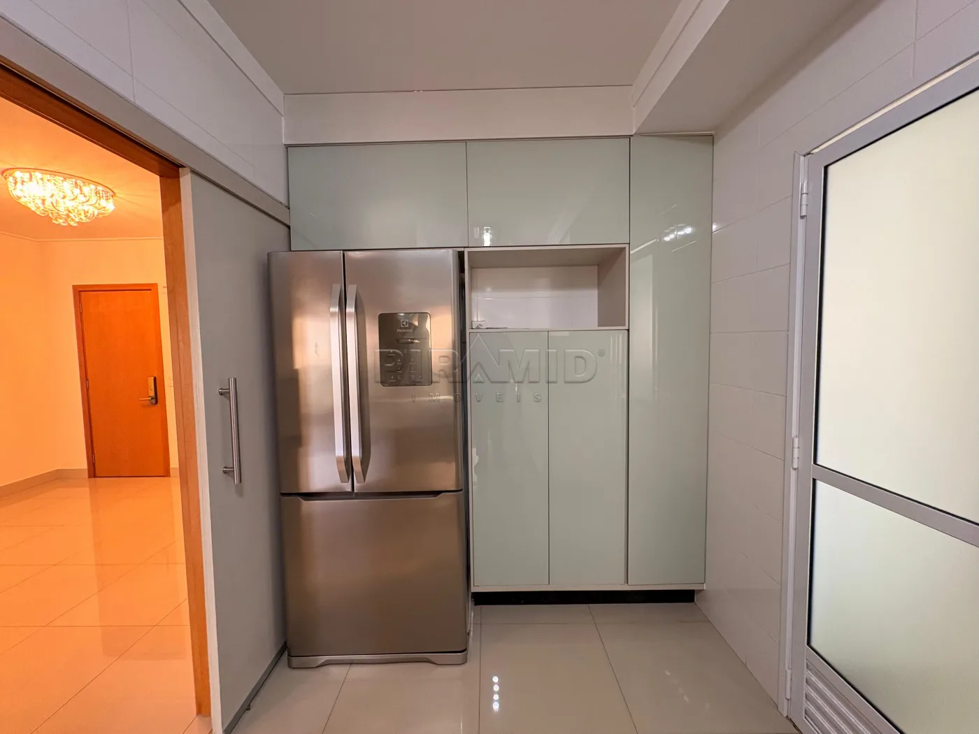 Alugar Apartamento / Padr&atilde;o em Ribeir&atilde;o Preto R$ 6.300,00 - Foto 12