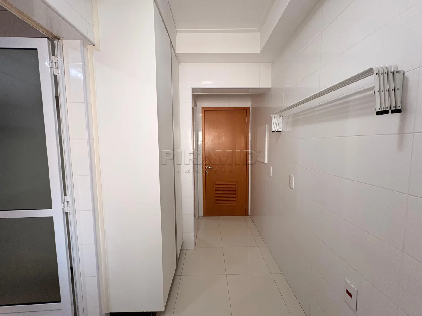 Alugar Apartamento / Padr&atilde;o em Ribeir&atilde;o Preto R$ 6.300,00 - Foto 13