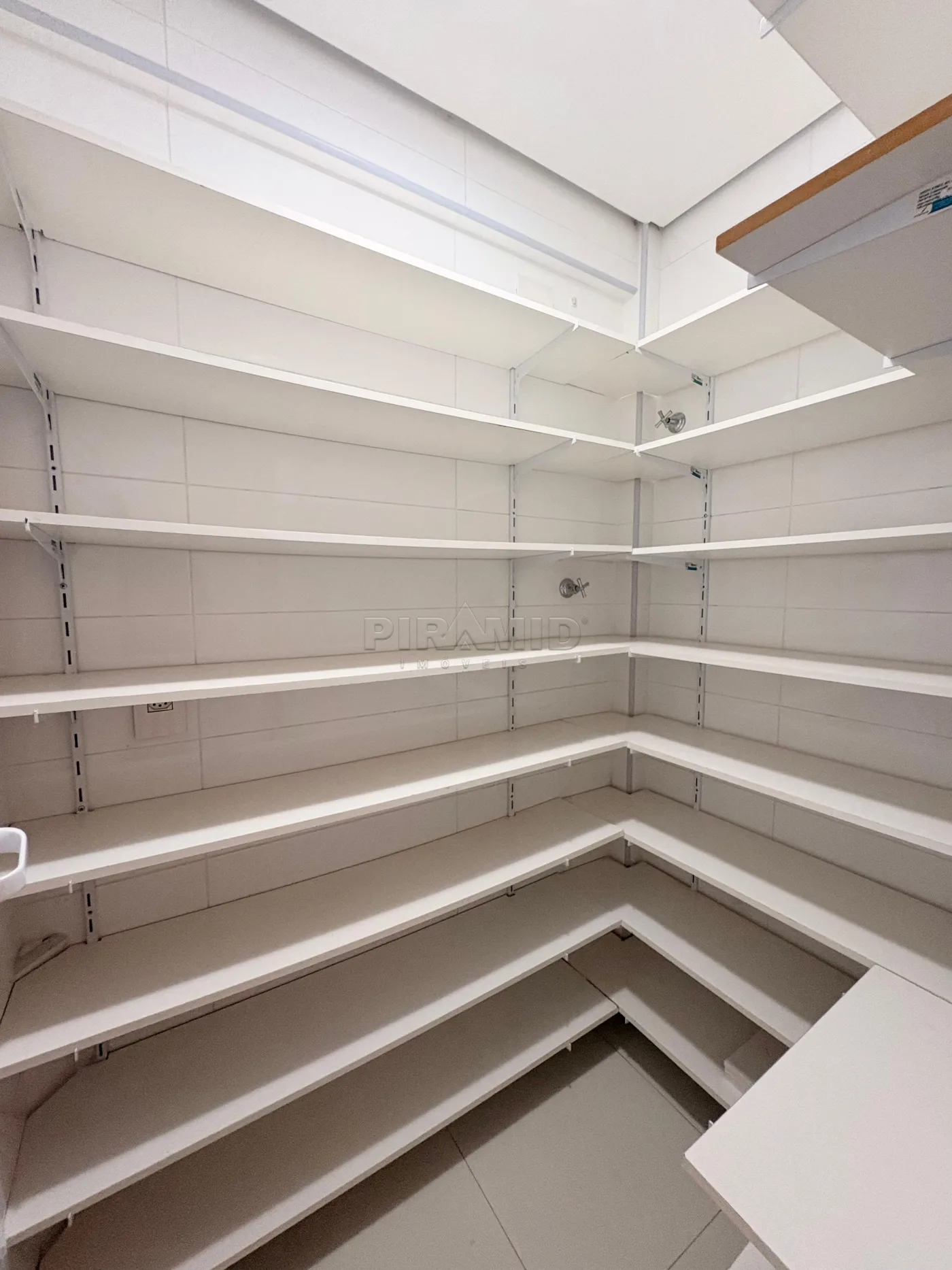 Alugar Apartamento / Padr&atilde;o em Ribeir&atilde;o Preto R$ 6.300,00 - Foto 15
