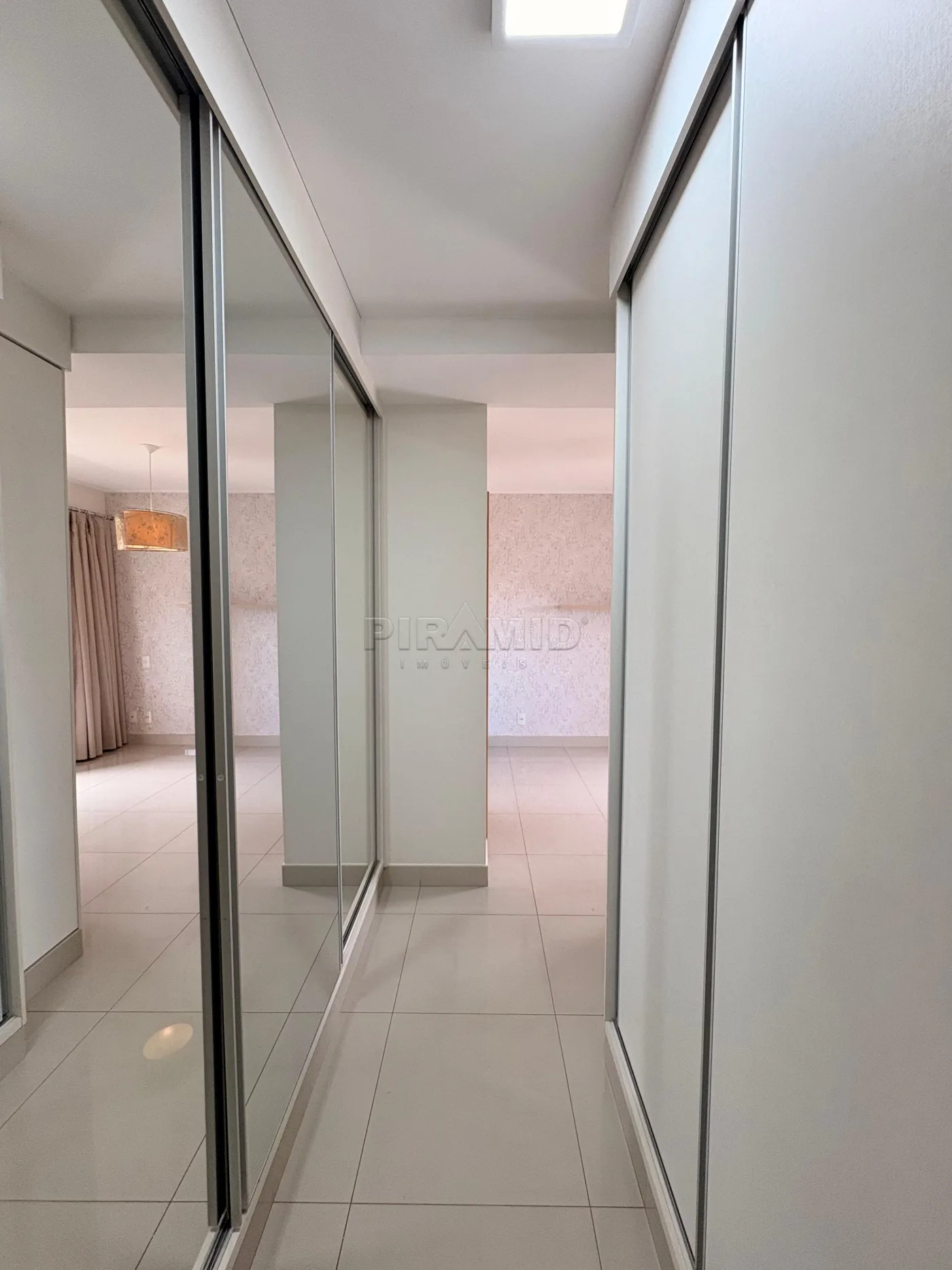 Alugar Apartamento / Padr&atilde;o em Ribeir&atilde;o Preto R$ 6.300,00 - Foto 17