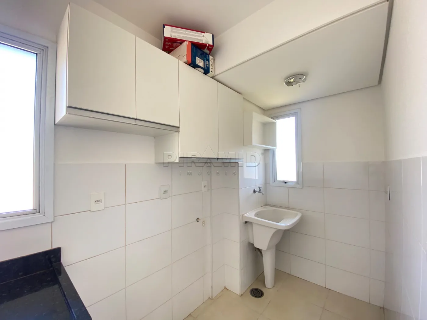 Alugar Apartamento / Padr&atilde;o em Ribeir&atilde;o Preto R$ 1.800,00 - Foto 9