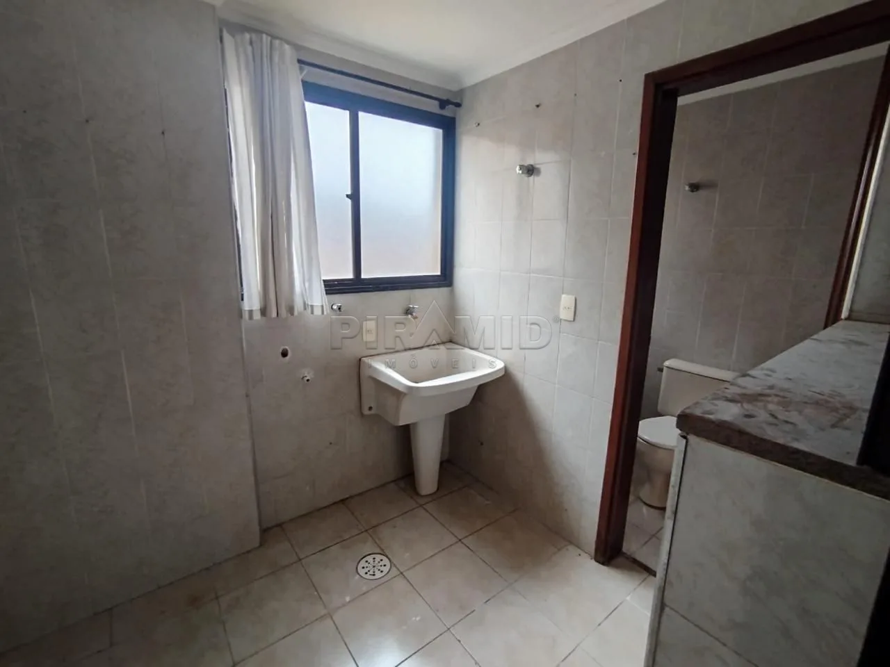 Alugar Apartamento / Padr&atilde;o em Ribeir&atilde;o Preto R$ 1.350,00 - Foto 6