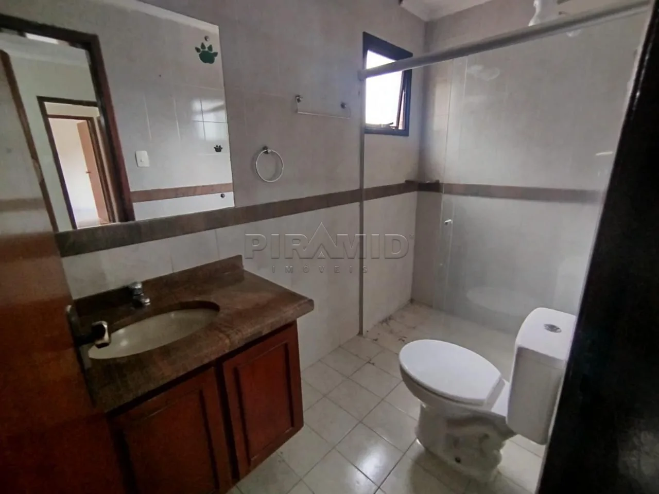 Alugar Apartamento / Padr&atilde;o em Ribeir&atilde;o Preto R$ 1.350,00 - Foto 12