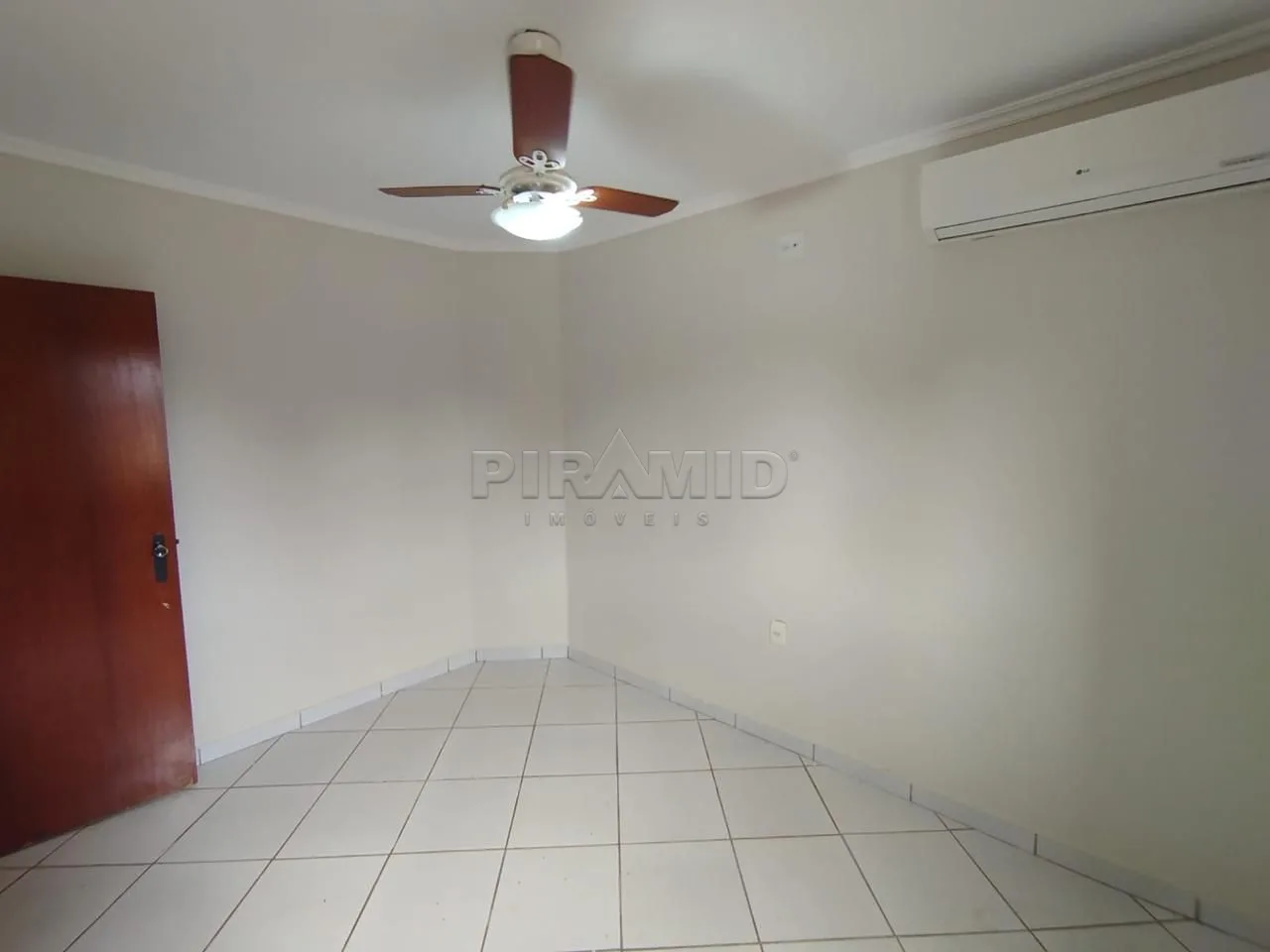 Alugar Apartamento / Padr&atilde;o em Ribeir&atilde;o Preto R$ 1.350,00 - Foto 13