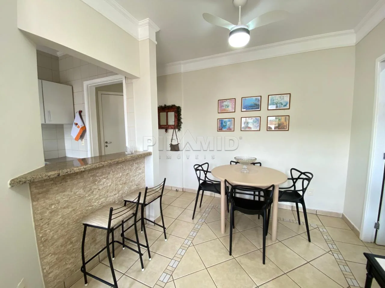 Alugar Apartamento / Padr&atilde;o em Ribeir&atilde;o Preto R$ 2.000,00 - Foto 1
