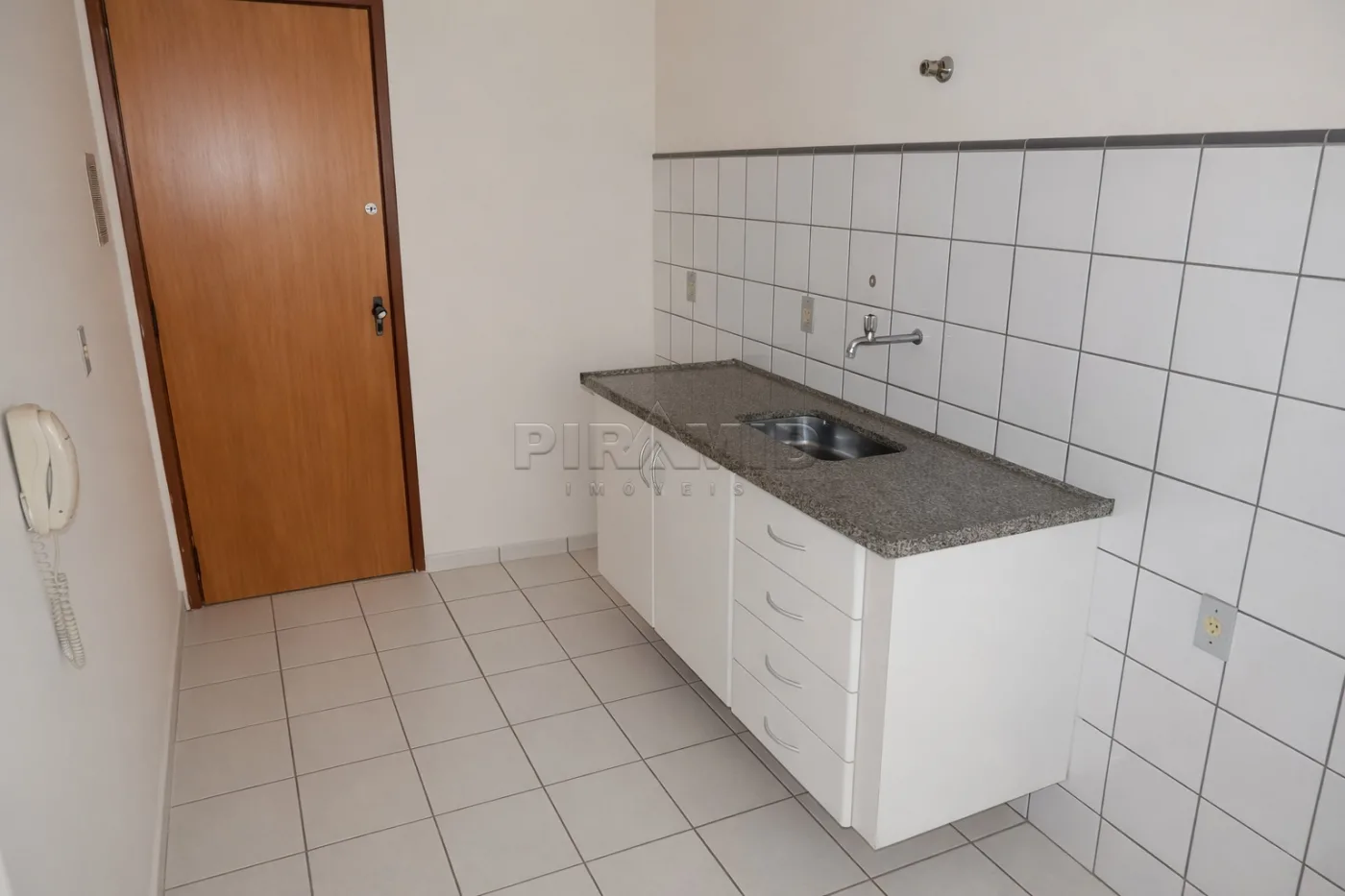 Alugar Apartamento / Kitchnet em Ribeir&atilde;o Preto R$ 1.100,00 - Foto 4