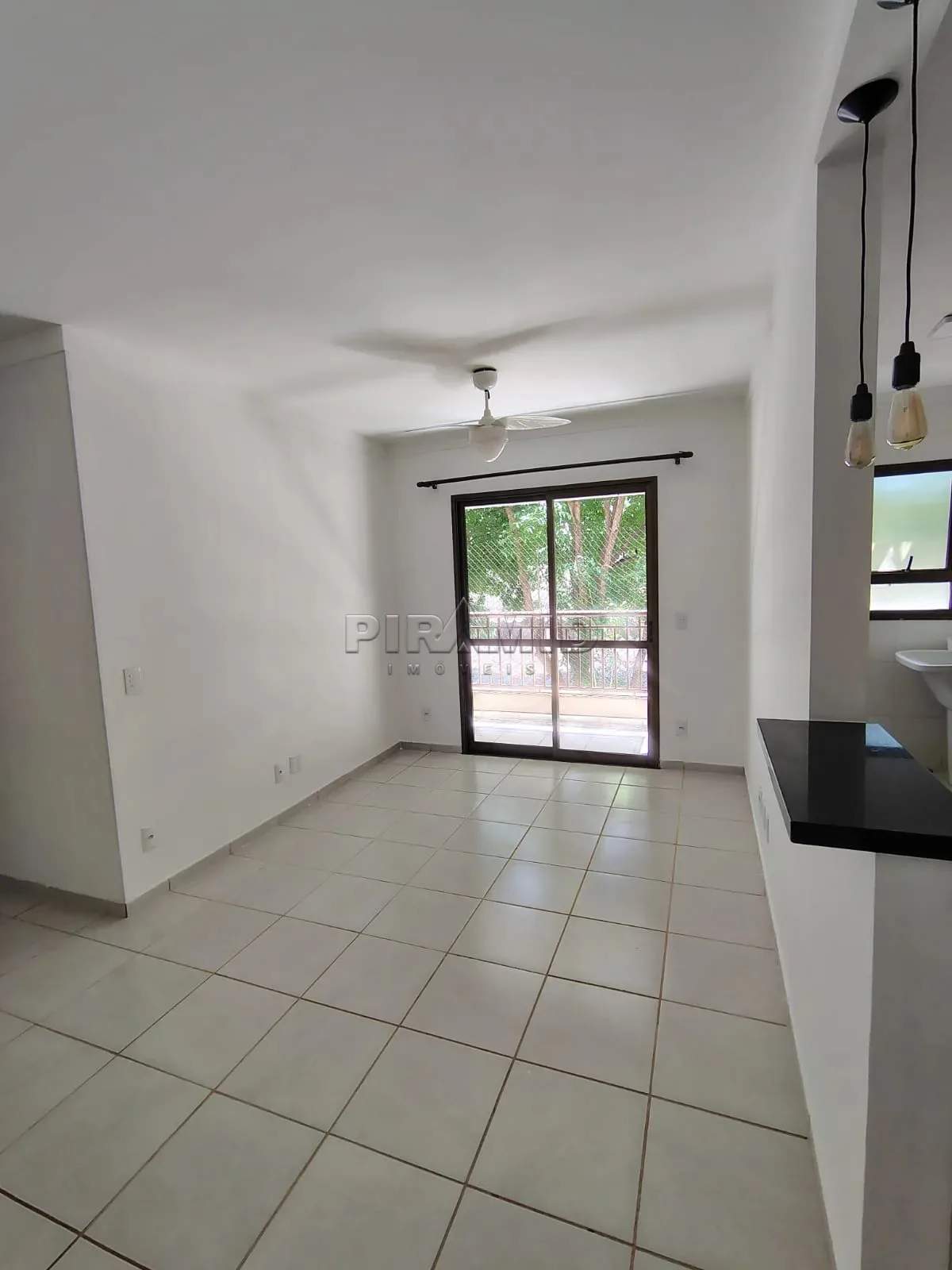 Alugar Apartamento / Padr&atilde;o em Ribeir&atilde;o Preto R$ 2.200,00 - Foto 1