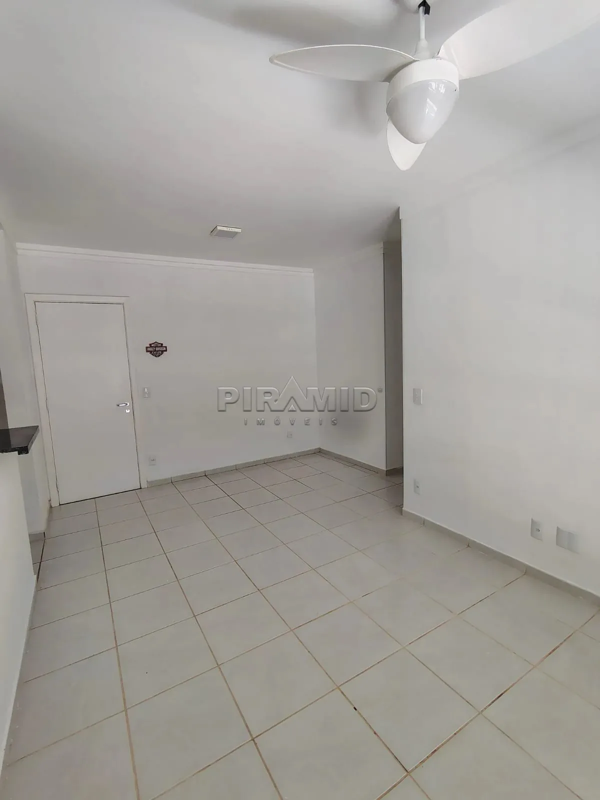Alugar Apartamento / Padr&atilde;o em Ribeir&atilde;o Preto R$ 2.200,00 - Foto 4