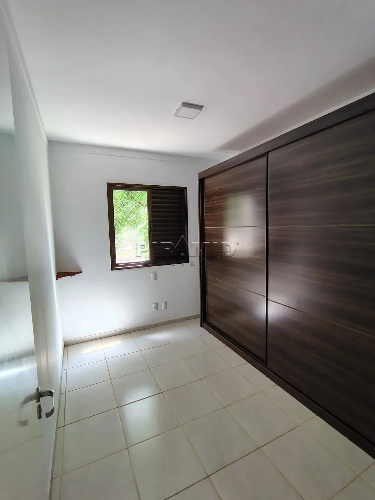 Alugar Apartamento / Padr&atilde;o em Ribeir&atilde;o Preto R$ 2.200,00 - Foto 10