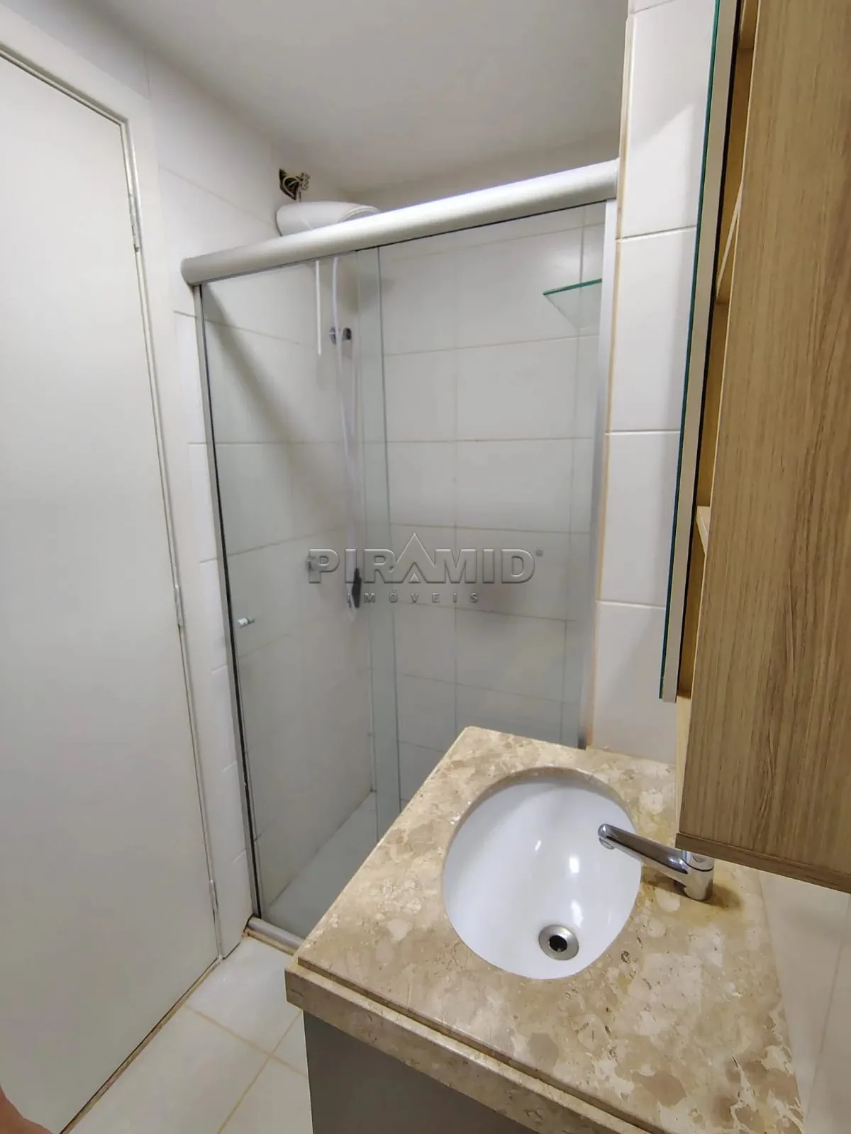 Alugar Apartamento / Padr&atilde;o em Ribeir&atilde;o Preto R$ 2.200,00 - Foto 14