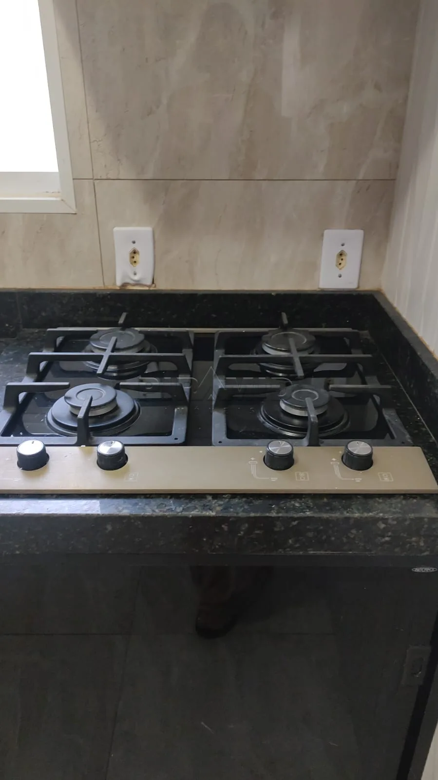 Alugar Apartamento / Padr&atilde;o em Ribeir&atilde;o Preto R$ 1.200,00 - Foto 9