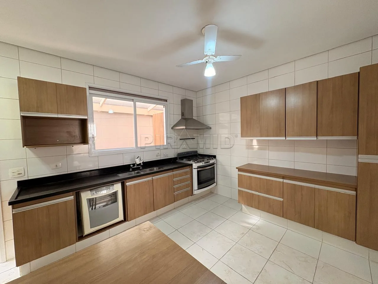 Alugar Casa / Condom&iacute;nio em Ribeir&atilde;o Preto R$ 6.000,00 - Foto 12